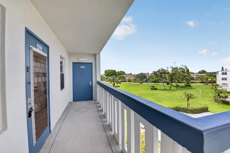 2 bedroom Condominium at 4022 Lincoln B, Lincoln/ Century Village, Boca Raton — photo 3