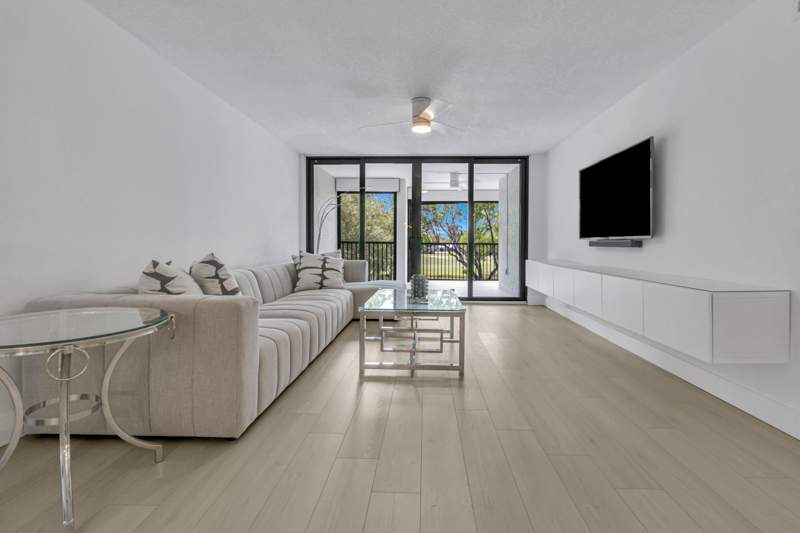 2 bedroom Condominium at 2806 N 46th Avenue #D334, Grandview At Emerald Hills Condo, Hollywood — photo 2