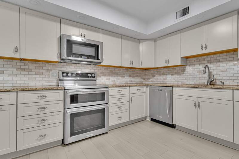 2 bedroom Condominium at 2806 N 46th Avenue #D334, Grandview At Emerald Hills Condo, Hollywood — photo 5