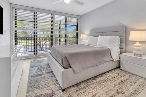 2806 N 46th Avenue #D334, Hollywood FL - photo 7 of 21