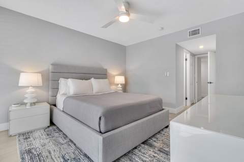 2806 N 46th Avenue #D334, Hollywood FL - photo 8 of 21
