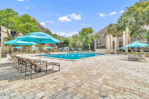 2806 N 46th Avenue #D334, Hollywood FL - photo 18 of 21
