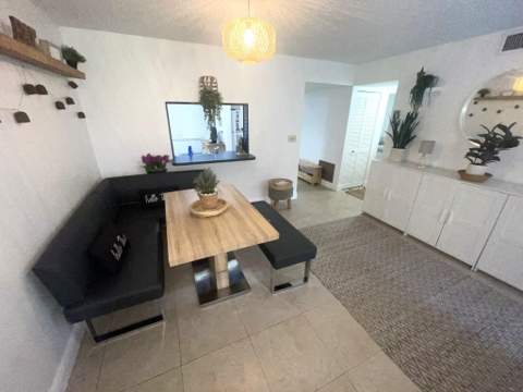 2500 Presidential Way #106, West Palm Beach FL - photo 12 of 34