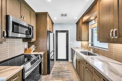 1301 Mandarin Isle, Fort Lauderdale FL - photo 8 of 35