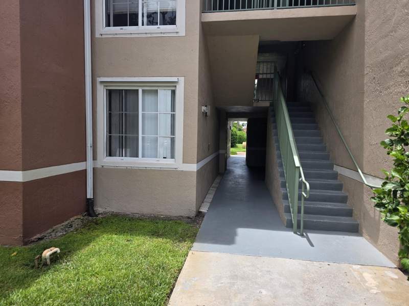 3 bedroom Condominium at 7824 Sonoma Springs Circle #104, St Andrews At Boynton Beach Condo, Lake Worth — photo 3