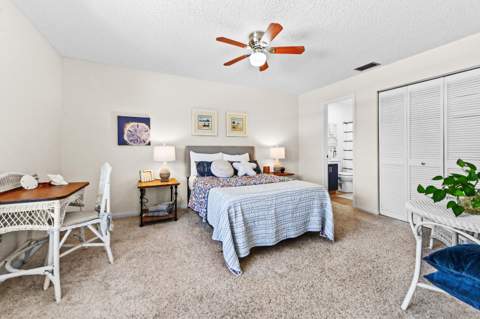 8259 SE Croft Circle #L-7, Hobe Sound FL - photo 15 of 37