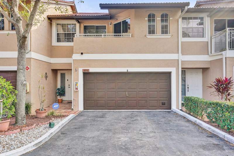 4 bedroom Townhouse at 4941 Riverside Drive, Coral Sun Townhomes Condo, Coral Springs — photo 2