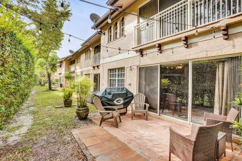 4941 Riverside Drive, Coral Springs FL - photo 23 of 25