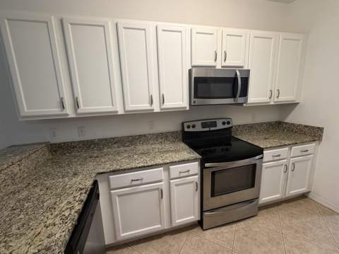 8928 SW 18th Street, Miramar FL - photo 11 of 24