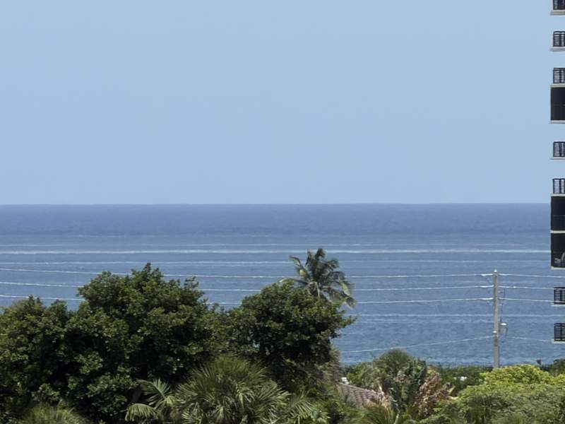 4 bedroom Condominium at 495 E Royal Palm Road #601, Royal Palm Residences, Boca Raton — photo 2