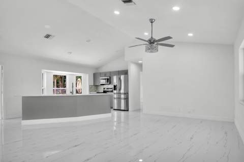 14817 97th Road, West Palm Beach FL - photo 8 of 43