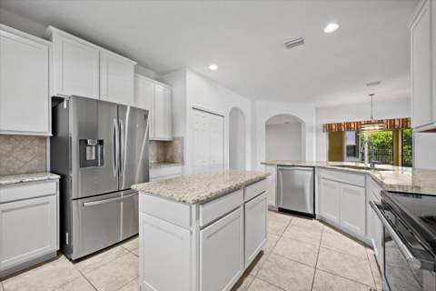 12158 SW Aventino Drive, Port St. Lucie FL - photo 9 of 38
