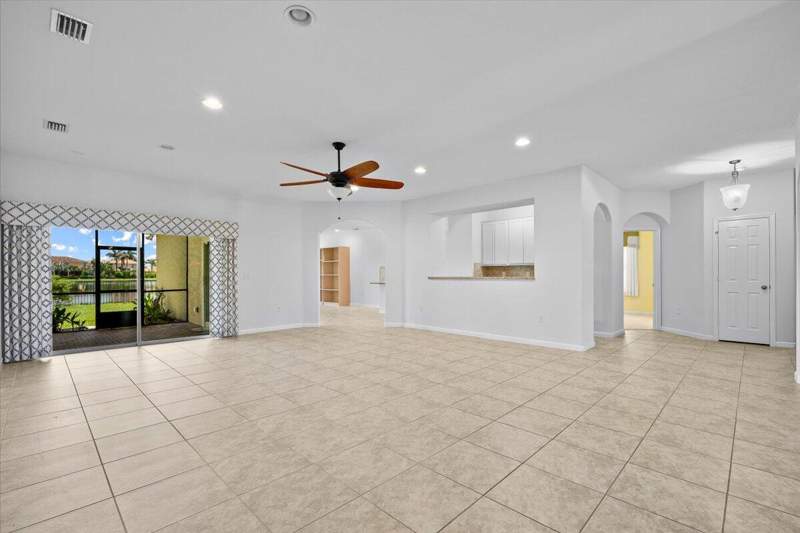 4 bedroom Single Family Residence at 12158 SW Aventino Drive, Tradition Plat No 15, Port St. Lucie — photo 5