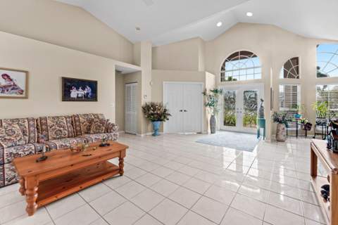 157 Monterey Way, Royal Palm Beach FL - photo 9 of 47
