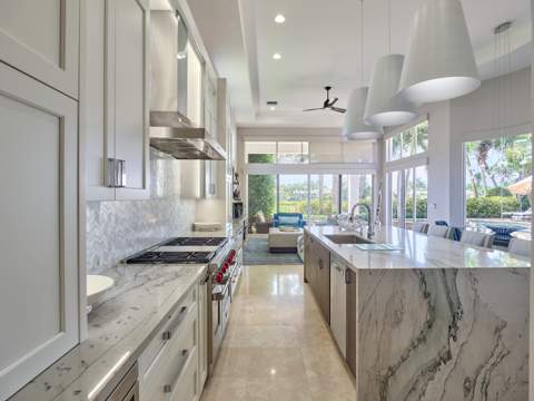 122 Via Paradisio, Palm Beach Gardens FL - photo 13 of 53