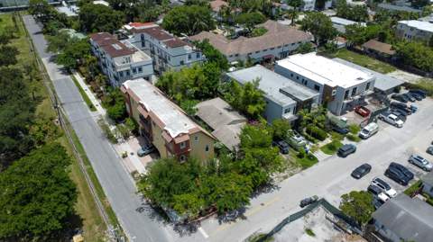 640 NE 8th Avenue, Fort Lauderdale FL - photo 6 of 24