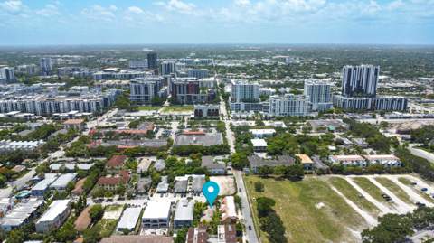 640 NE 8th Avenue, Fort Lauderdale FL - photo 18 of 24