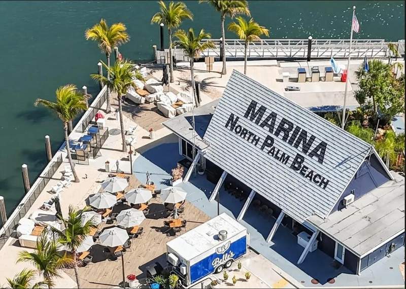 2 bedroom Condominium at 1036 US Highway 1 #121, Marina Bay Cond Decl Filed 3-20-81, North Palm Beach — photo 3