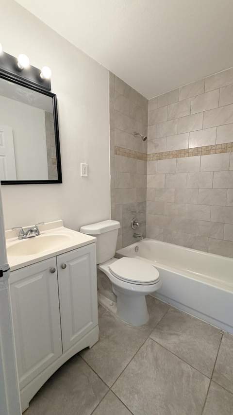 607 N 19th Street, Fort Pierce FL - photo 13 of 30