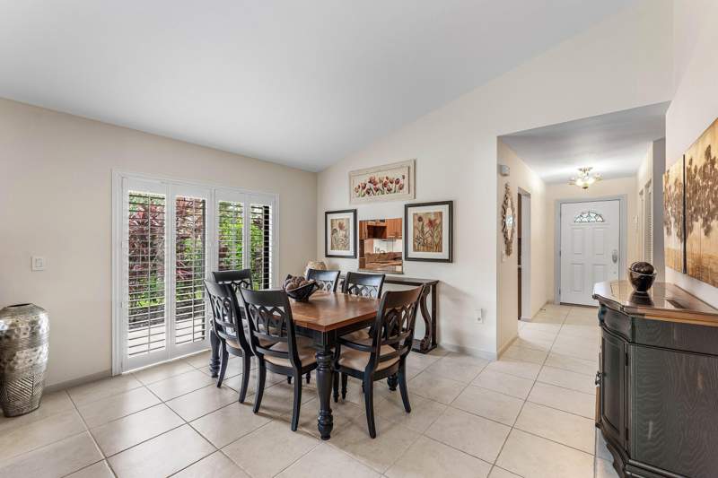 2 bedroom Villa at 1 Stratford Drive #D, Stratford At Hunters Run Condo, Boynton Beach — photo 2