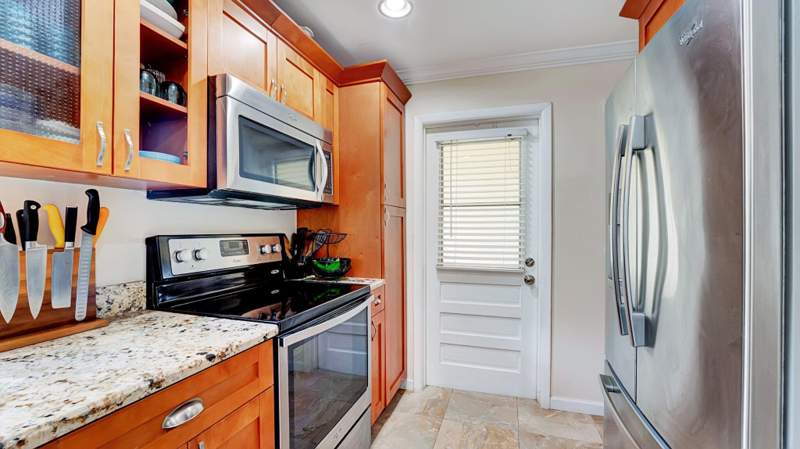 2 bedroom Condominium at 3001 Linton Boulevard #204C, Lakeview Greens Condo 1, Delray Beach — photo 5