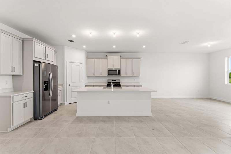 4 bedroom Single Family Residence at 10881 SW Orana Drive, Cadence Wg5D Phase 1, Port St. Lucie — photo 2