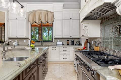 7242 Stonegate Boulevard, Parkland FL - photo 12 of 37