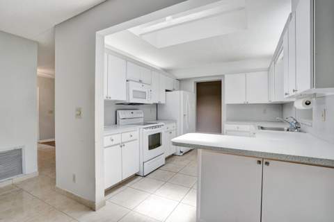 738 NW 24th Avenue, Delray Beach FL - photo 20 of 52