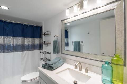 2400 Presidential Way #302, West Palm Beach FL - photo 21 of 30