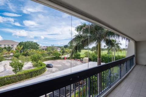 2400 Presidential Way #302, West Palm Beach FL - photo 23 of 30