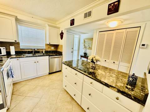 773 Jeffery Street #4-304, Boca Raton FL - photo 14 of 25