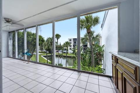 200 Waterway Drive #309, Lantana FL - photo 9 of 49