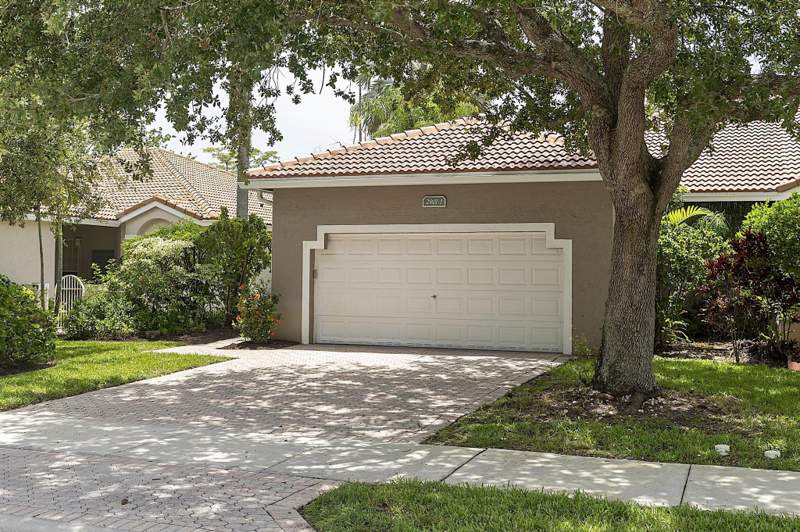 3 bedroom Villa at 2901 E Aragon Boulevard #1, Regency Homes At Sunrise, Sunrise — photo 3
