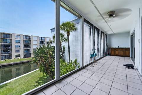 200 Waterway Drive #309, Lantana FL - photo 11 of 49