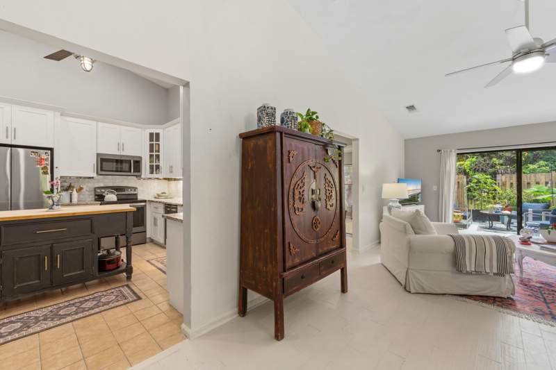 2 bedroom Townhouse at 5137 Thyme Drive, Cinnamon 2, Palm Beach Gardens — photo 5