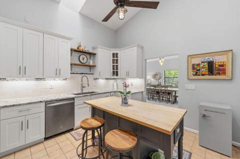 5137 Thyme Drive, Palm Beach Gardens FL - photo 6 of 43