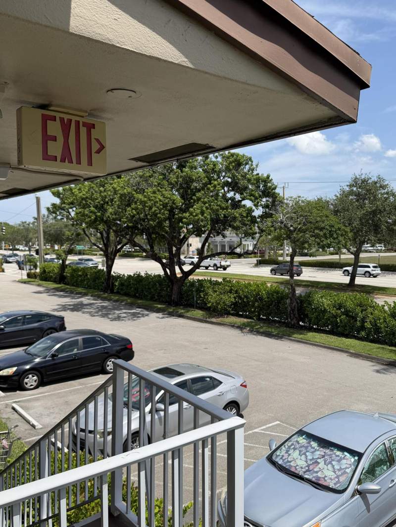 2 bedroom Condominium at 7405 W Atlantic Boulevard #201, Oriole Gardens 18 Condo, Margate — photo 4