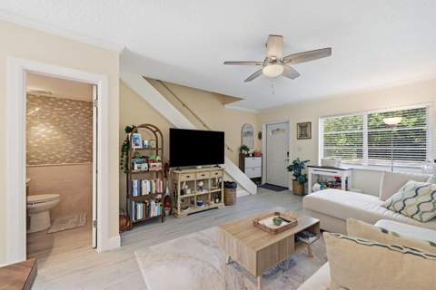 47 NE 20th Court #1H, Wilton Manors FL - photo 7 of 31
