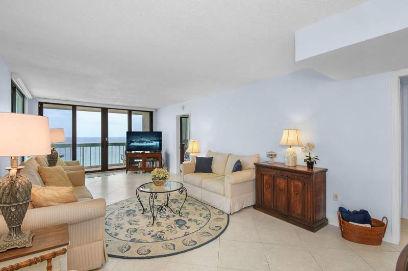 2 bedroom Condominium at 9940 S Ocean Drive #1101, Oceana Oceanfront Condominium I, Jensen Beach — photo 4