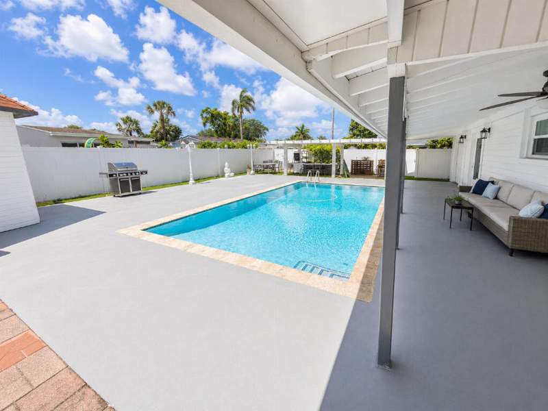 4 bedroom Single Family Residence at 7120 SW 13th Street, Pembroke Ranches, Pembroke Pines — photo 3
