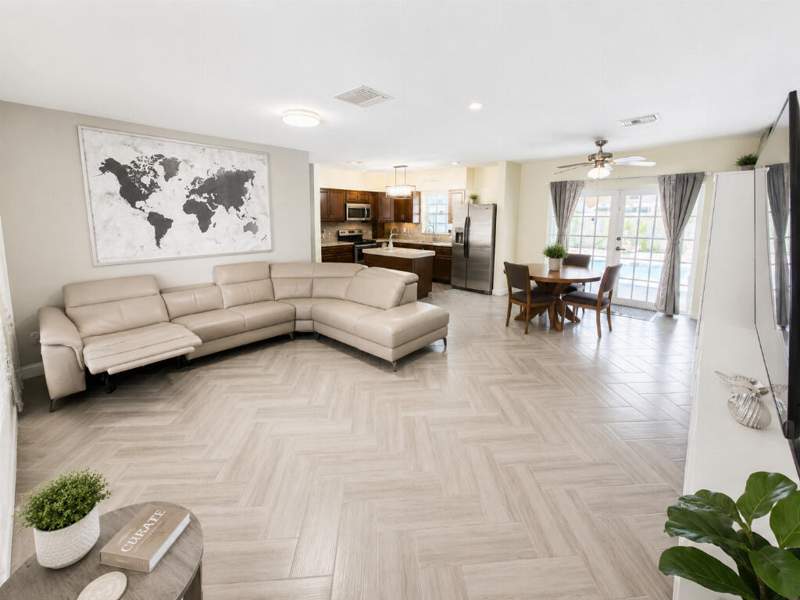 4 bedroom Single Family Residence at 7120 SW 13th Street, Pembroke Ranches, Pembroke Pines — photo 4