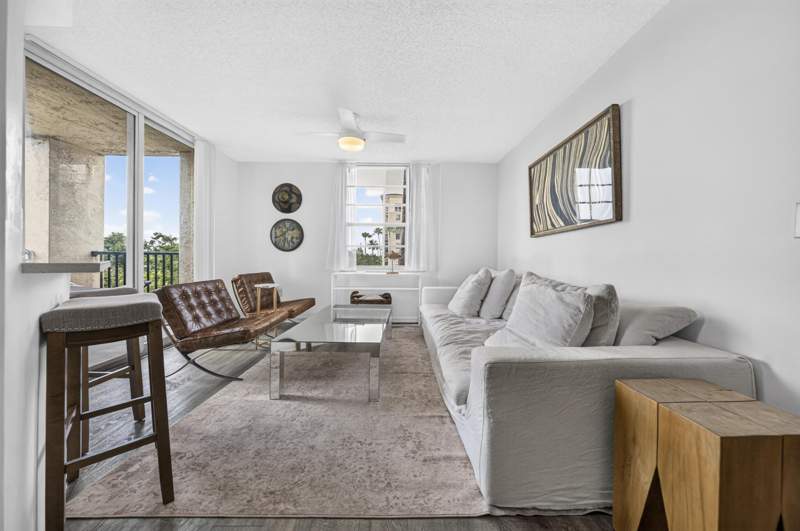 3 bedroom Condominium at 520 SE 5th Ave #2211, Las Olas By The River Condo, Fort Lauderdale — photo 4