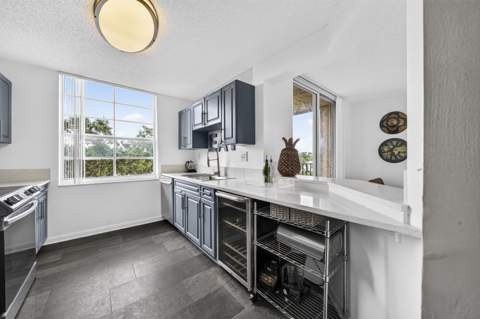 520 SE 5th Ave #2211, Fort Lauderdale FL - photo 10 of 47