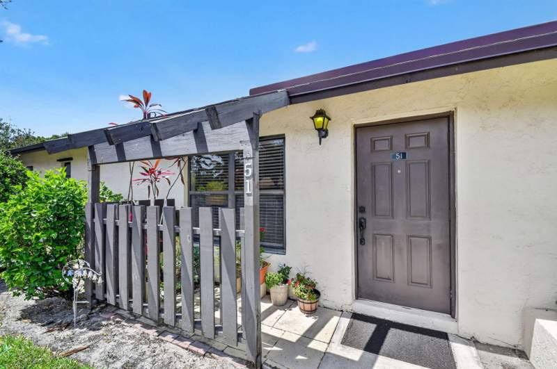 3 bedroom Villa at 51 Via De Casas Norte, Tradewinds At Dos Lagos Condo, Boynton Beach — photo 3