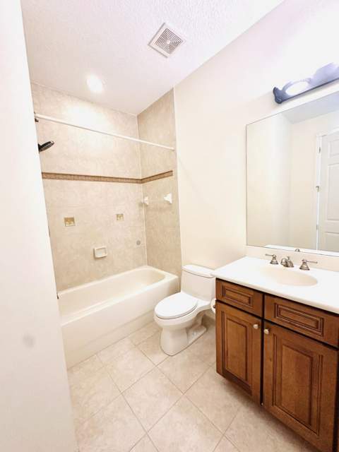 8296 NW 9th Avenue, Boca Raton FL - photo 24 of 45