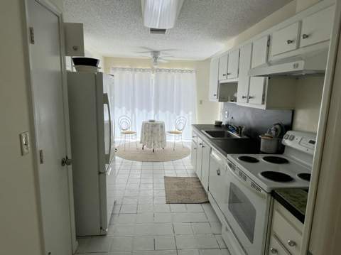 4804 Mango Drive, Tamarac FL - photo 21 of 34