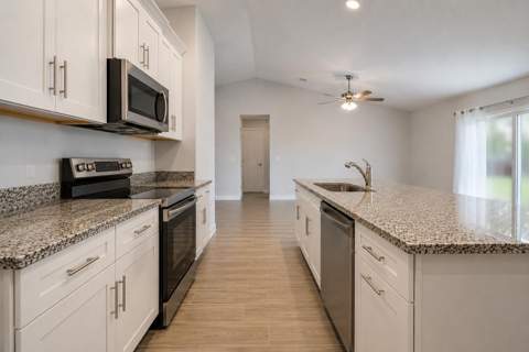 2352 SW Plum Court, Port St. Lucie FL - photo 8 of 21