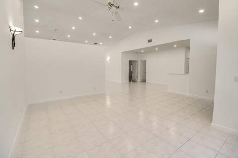 551 NW 108th Avenue, Plantation FL - photo 9 of 44