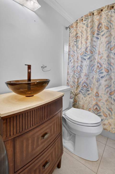 6815 Imperial Beach Circle, Delray Beach FL - photo 19 of 62