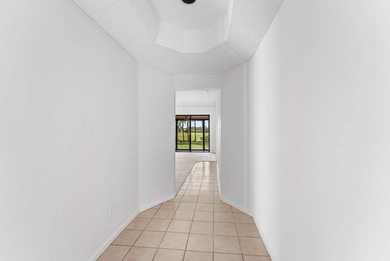 2 bedroom Villa at 5272 Fairway Woods Drive #4112, Villas Of Boca Delray Condo, Delray Beach — photo 4